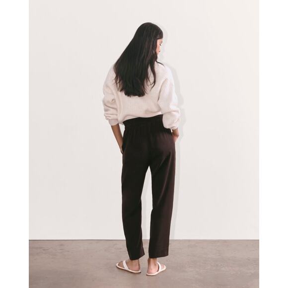 Everlane The Tencel Tapered Drawstring Pants in Butterlite Black XS - Picture 6 of 6